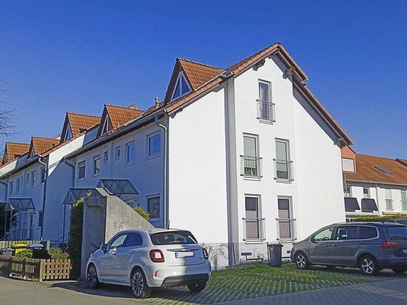 Charmante Maisonette-Wohnung mit Balkon und Tiefgaragen-Stellplatz, 4158 Leipzig (Güterverkehrszentrum Lindenthal Lützschena-Stahmeln Wiederitzsch)