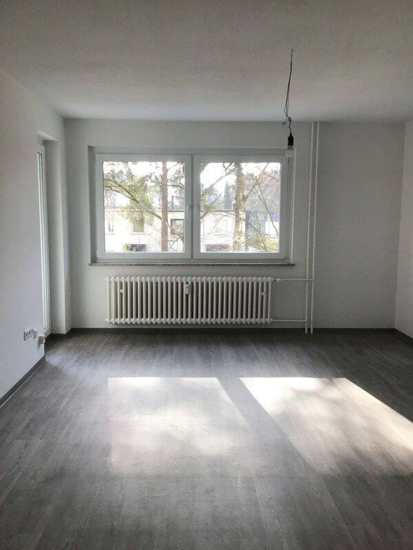 Seniorengerechte 1-Zimmer-Wohnung mit Balkon, 33689 Bielefeld (Dalbke Sennestadt)