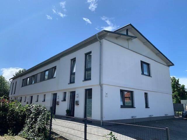 Modernes Stadthaus auf zwei Etagen mit Terrasse, Dachboden und PKW-Stellplatz in ruhiger Lage!, 49593 Bersenbrück