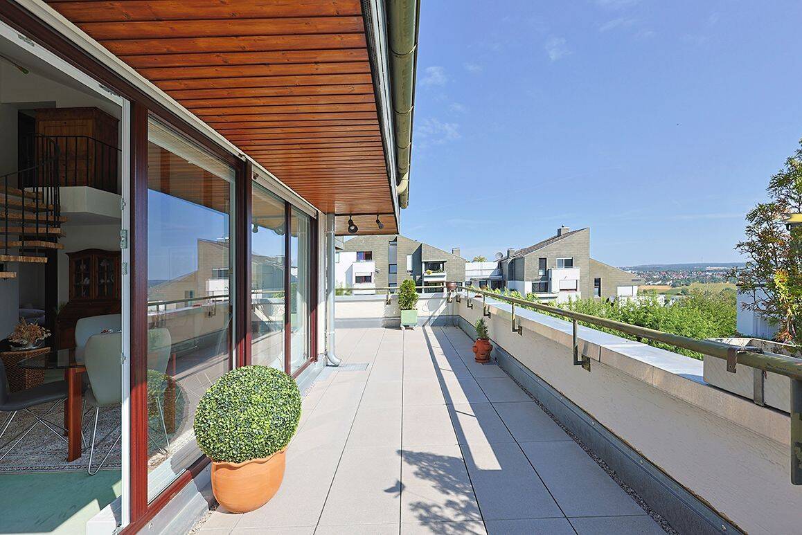 Ein Zuhause mit Charakter und Dachterrasse, 70771 Leinfelden-Echterdingen