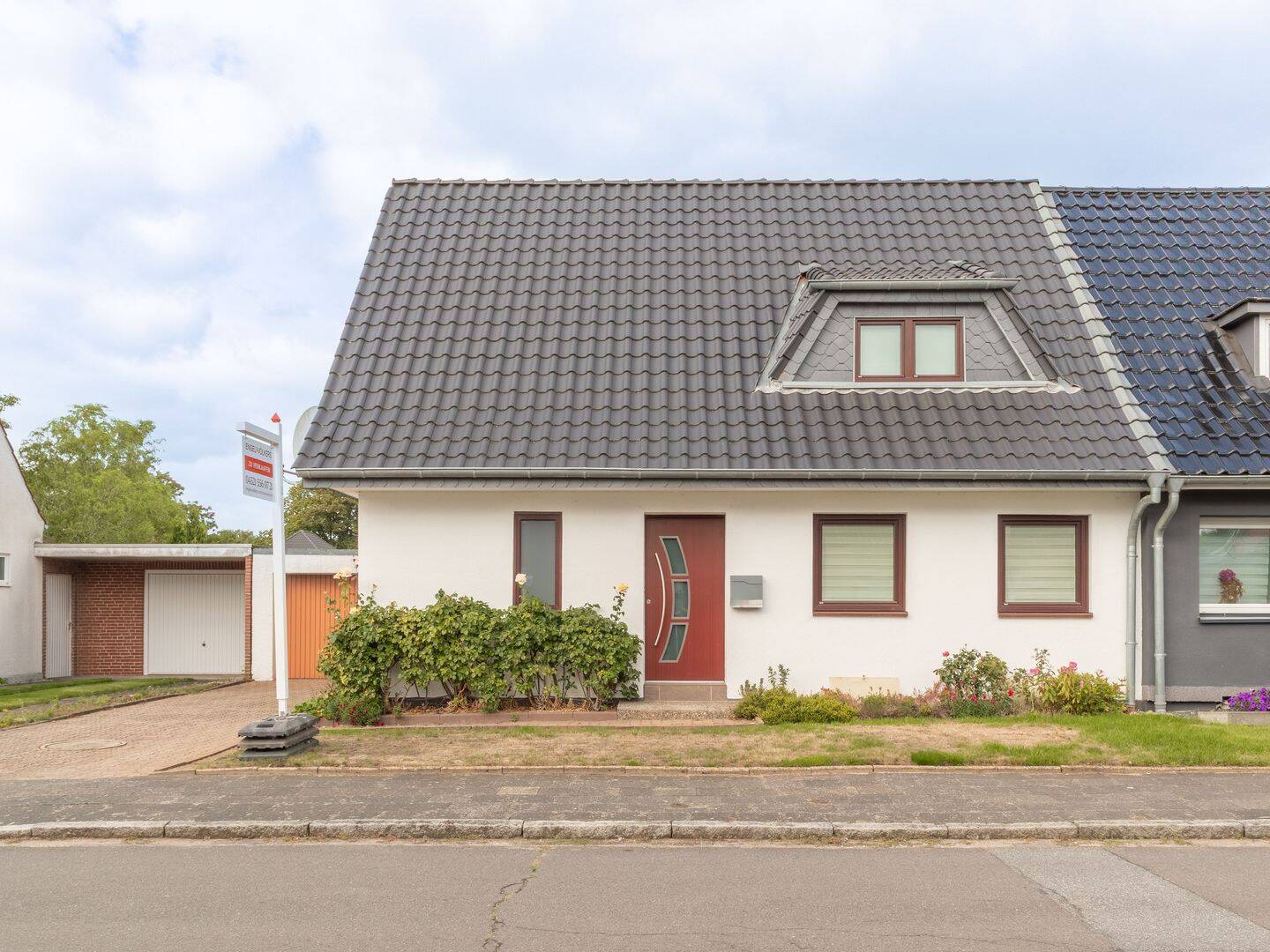 Wohnen mit Charme & Zukunft – energetisch modernisierte Doppelhaushälfte, 24539 Neumünster (Gadeland Ruthenberg Stör Wittorf)