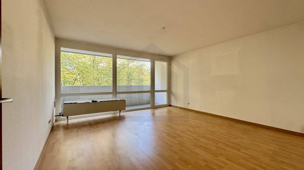 3 Zimmer mit Westloggia im Grünen – Wohnung mit Gestaltungspotenzial in Stutensee-Büchig, 76297 Stutensee
