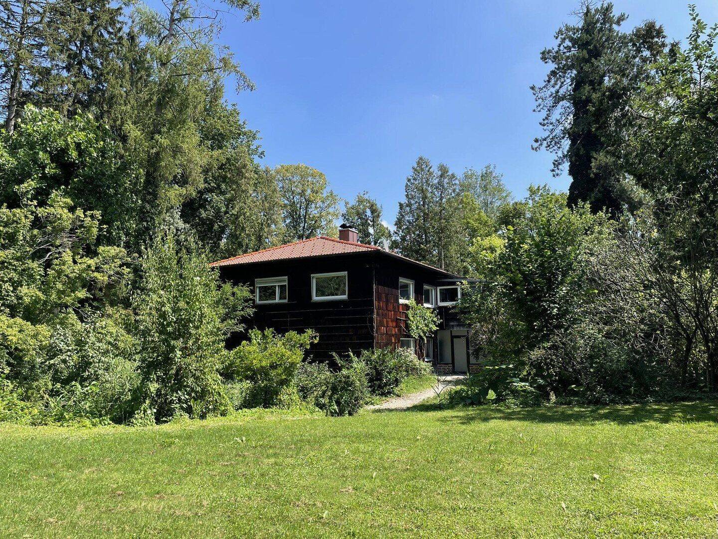 Paradies in Alleinlage, 82362 Weilheim i. OB