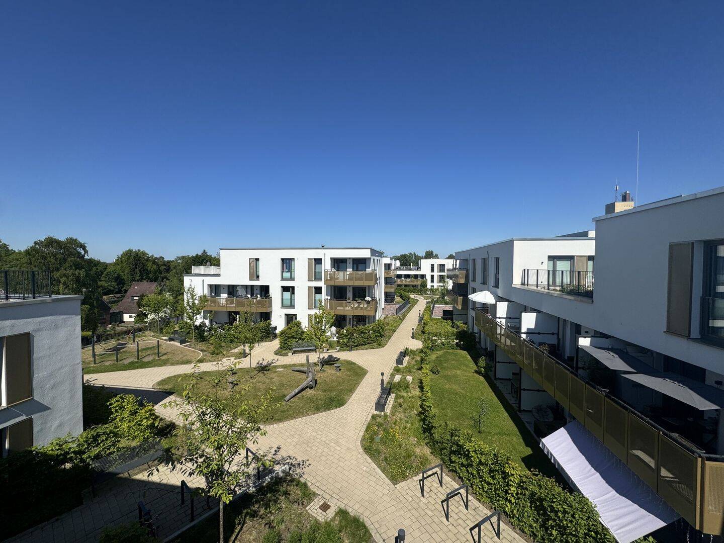 Familienfreundliche Etagenwohnung zur Miete mit Terrasse in Hamburg Meiendorf – Wentzel Dr., 22145 Hamburg (Wandsbek Farmsen-Berne Rahlstedt)