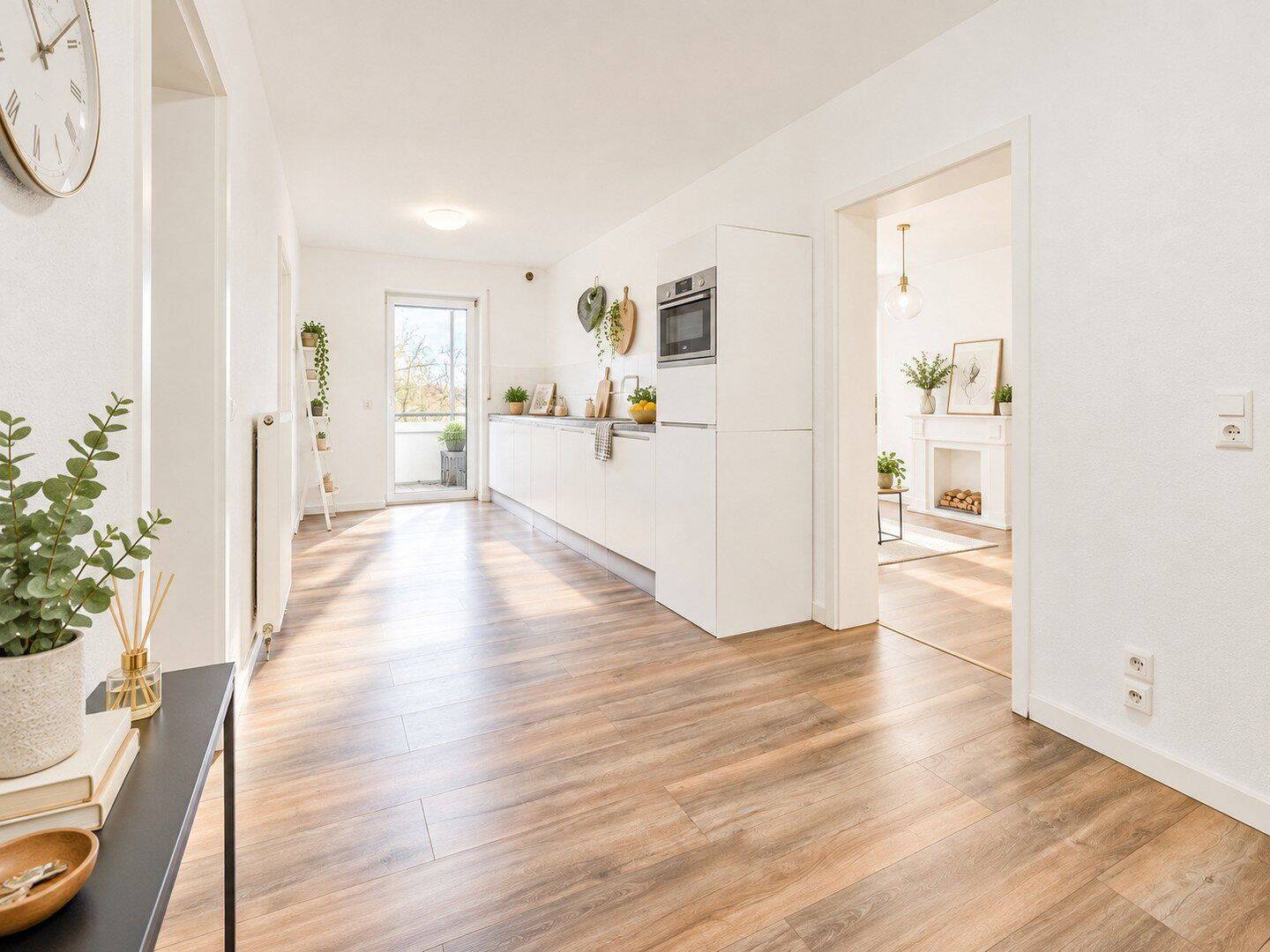 Frisch renovierte 3-Zimmer-Wohnung mit Balkon, Tageslichtbad und Gäste-WC in Altenstadt, 63674 Altenstadt