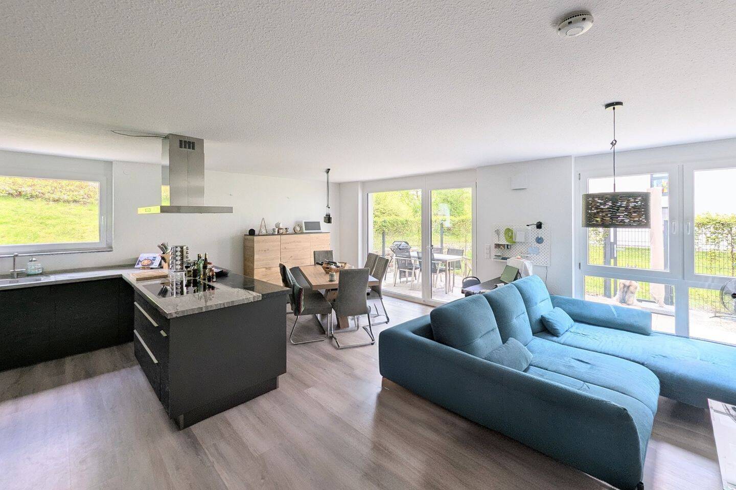 Junge und moderne 4 ½-Zimmer-Eigentumswohnung mit Terrasse/ Gartenanteil und schöner Ausstattung!, 72202 Nagold