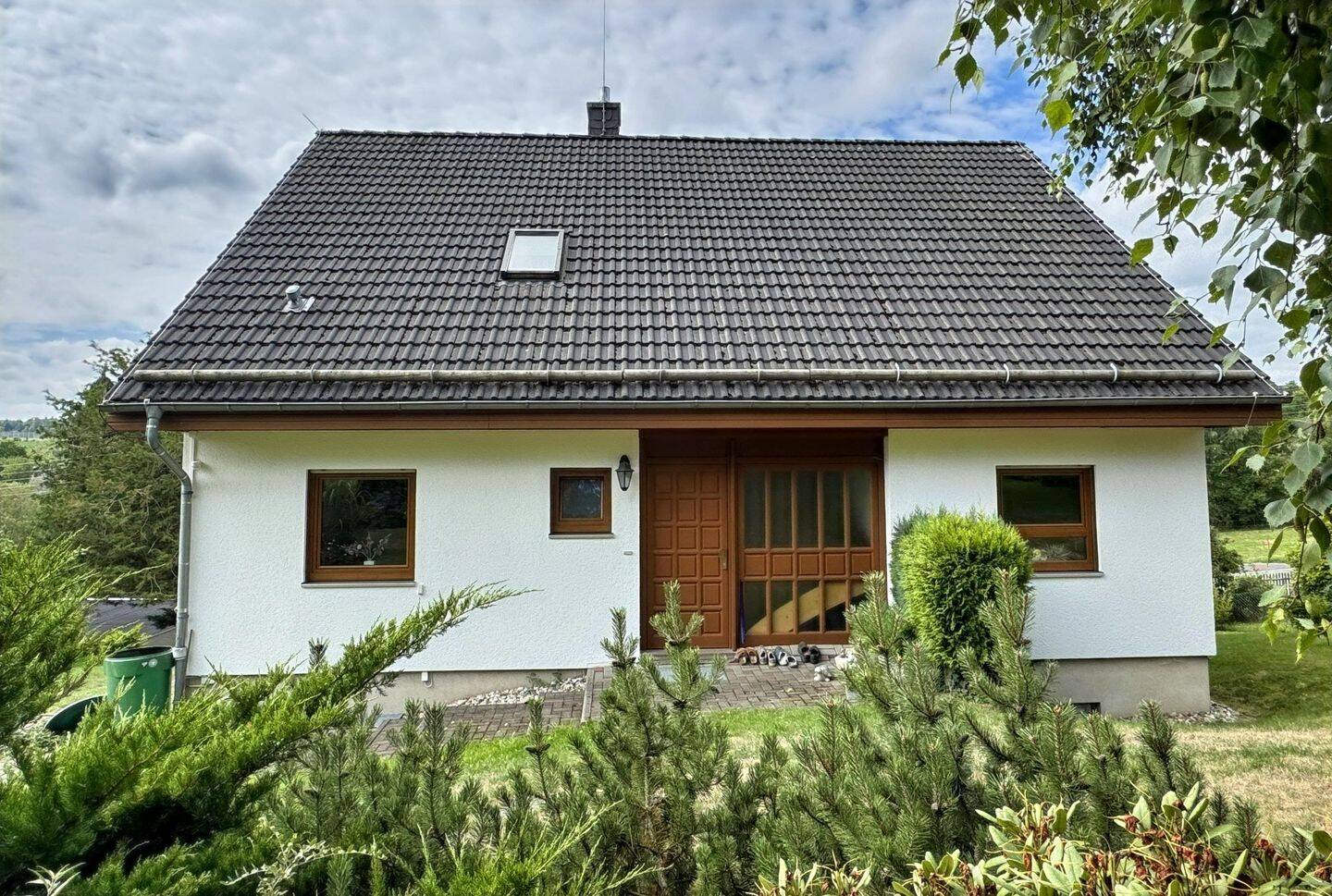 Stilvoll wohnen und das Leben genießen – Einfamilienhaus mit großzügigem Garten, 9128 Chemnitz (Einsiedel Euba Kleinolbersdorf-Altenhain)