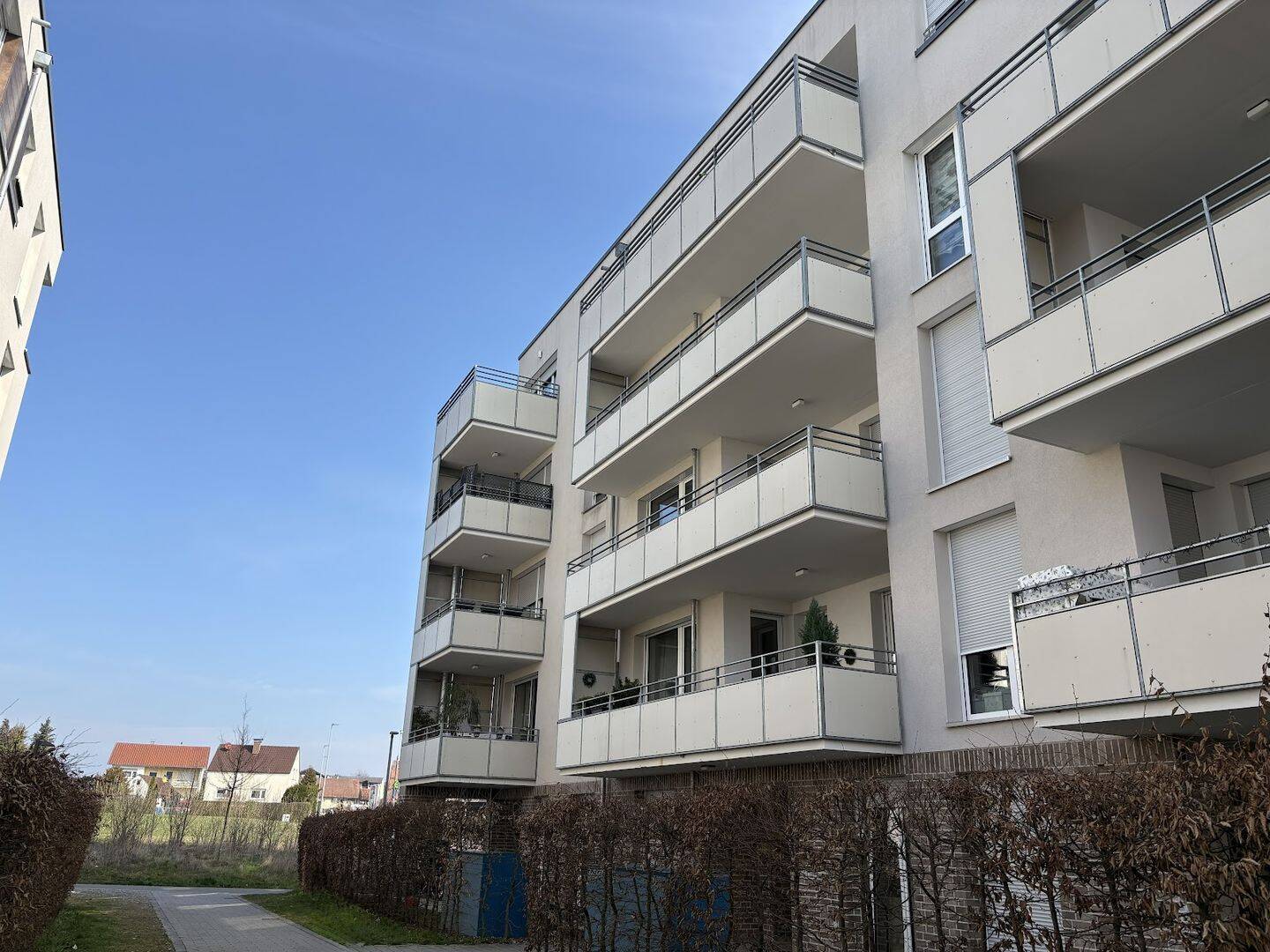 schöne 3 Zimmer-Wohnung mit Wohnberechtigungsschein in Friedrichshafen, 88046 Friedrichshafen