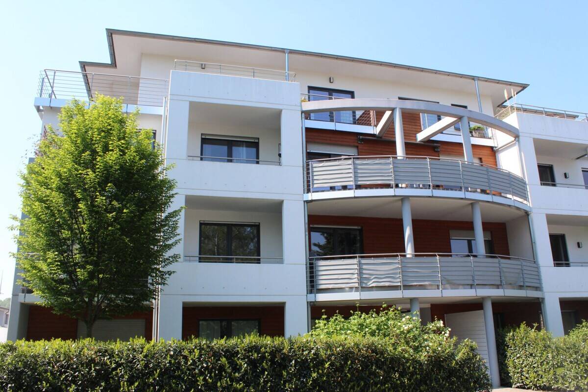 Neuwertige solide vermietete 3 Zimmer Wohnung in zentraler Lage von Bonn-Plittersdorf!, 53175 Bonn (Bad Godesberg Friesdorf Plittersdorf)