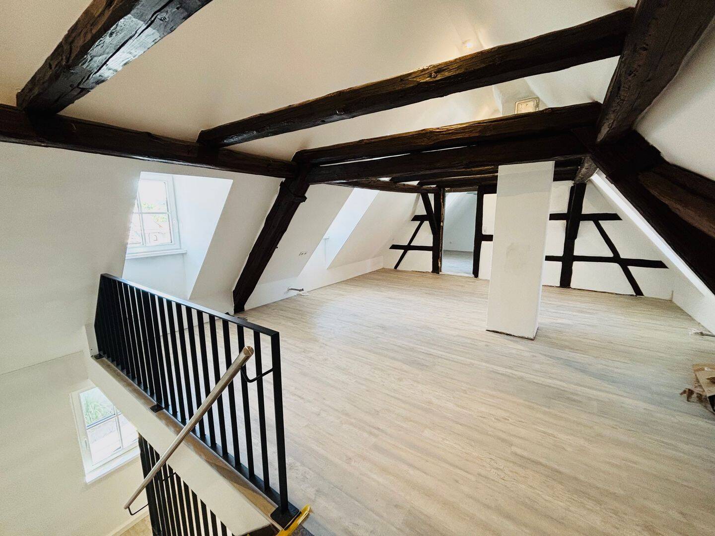6 Zimmer-Wohnung in Fachwerkhaus – frisch saniert, 90616 Neuhof a.d. Zenn (Neuhof)