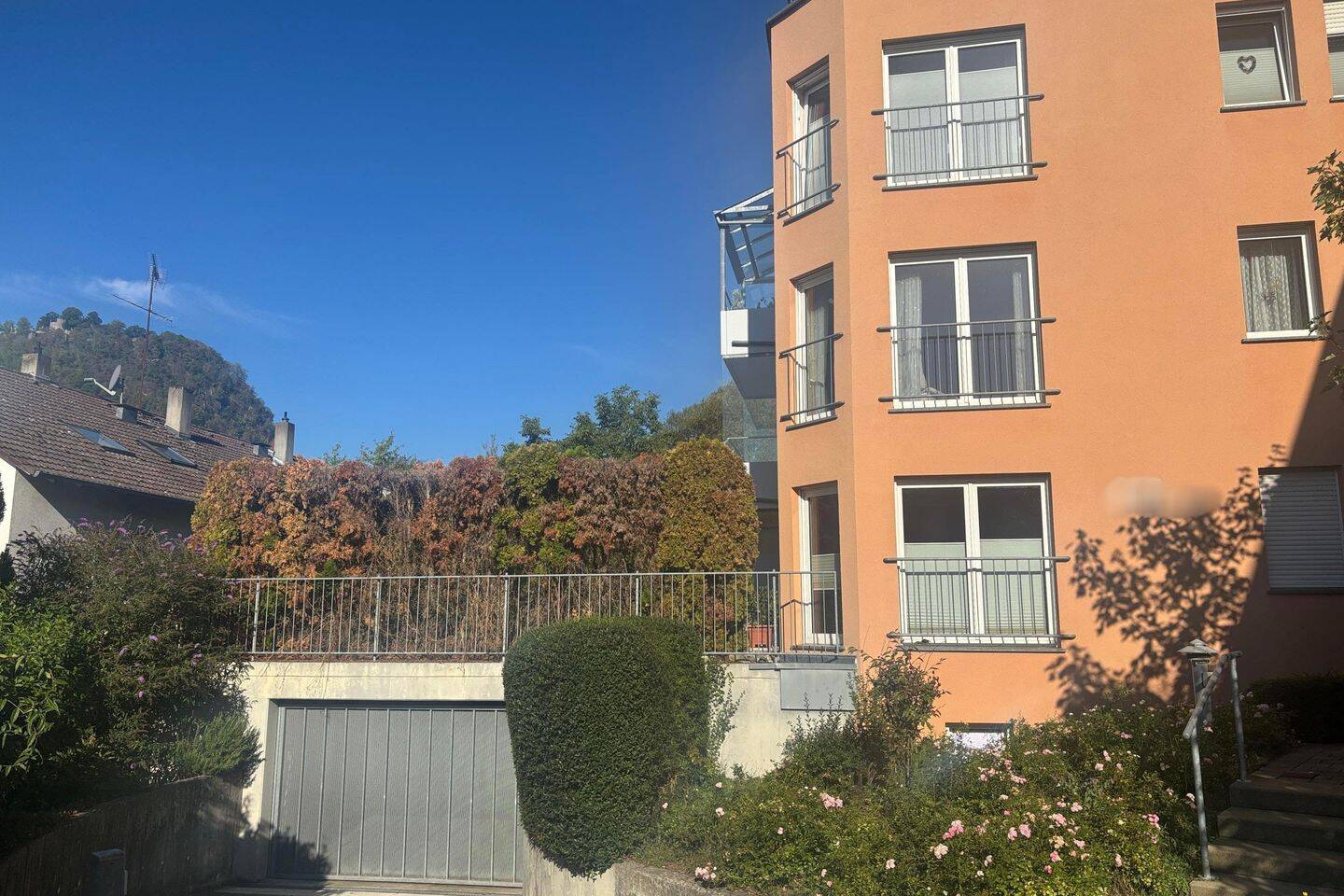 Tolle Lage, wunderschöner Hohentwiel-Blick – Ideal für Familien oder für altersgerechtes Wohnen, 78224 Singen (Hohentwiel)