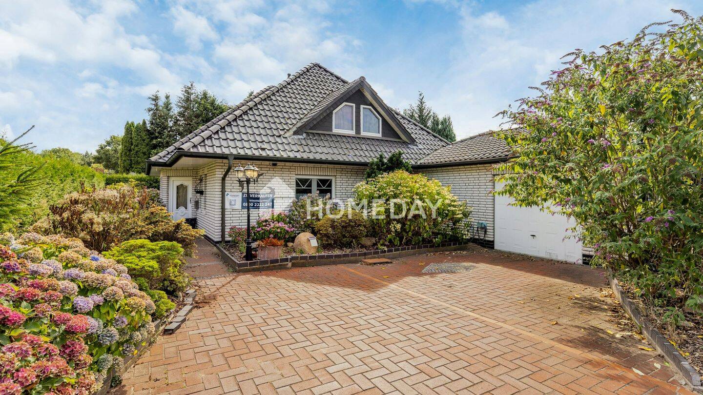 Großzügiger Bungalow mit Sauna, Wintergarten, Garage und Garten in Lähden-Holte-Lastrup, 49774 Lähden