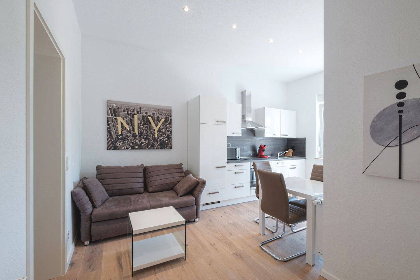 Schicke 2-Zimmer-Wohnung, 40223 Düsseldorf (Bilk Flehe Unterbilk)