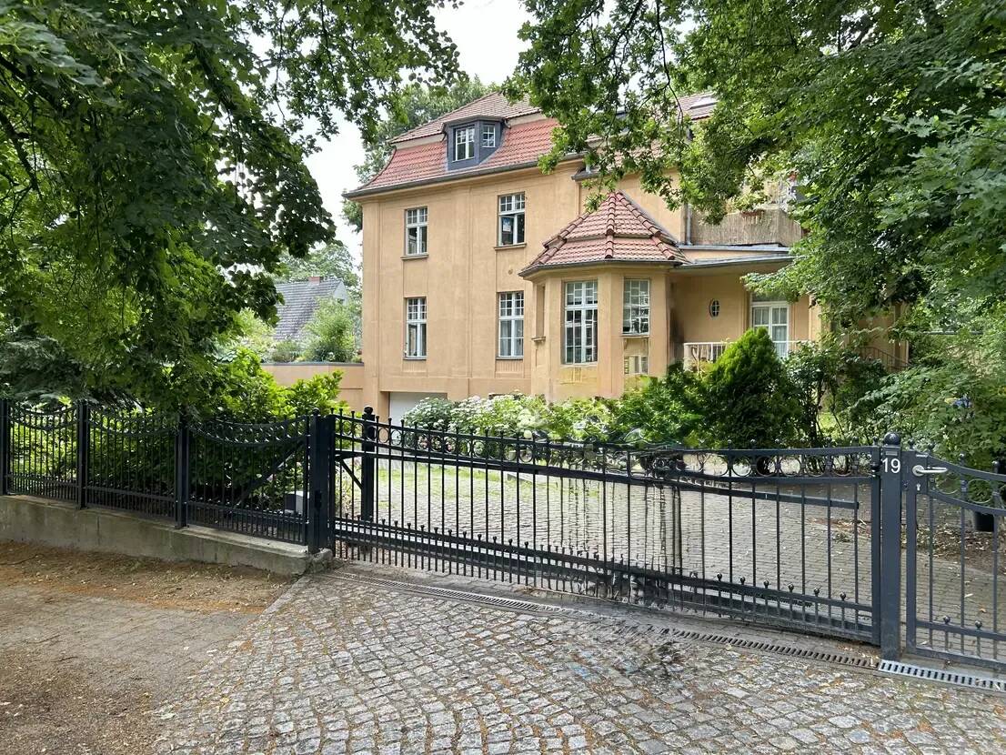 Charmante Maisonette-Wohnung mit Dachterrasse und Gartennutzung, 14482 Potsdam (Babelsberg Nord Babelsberg Süd Klein Glienicke)