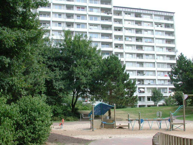 Gemütliche Singlewohnung mit Weitblick, 24109 Kiel (Hasseldieksdamm Mettenhof)