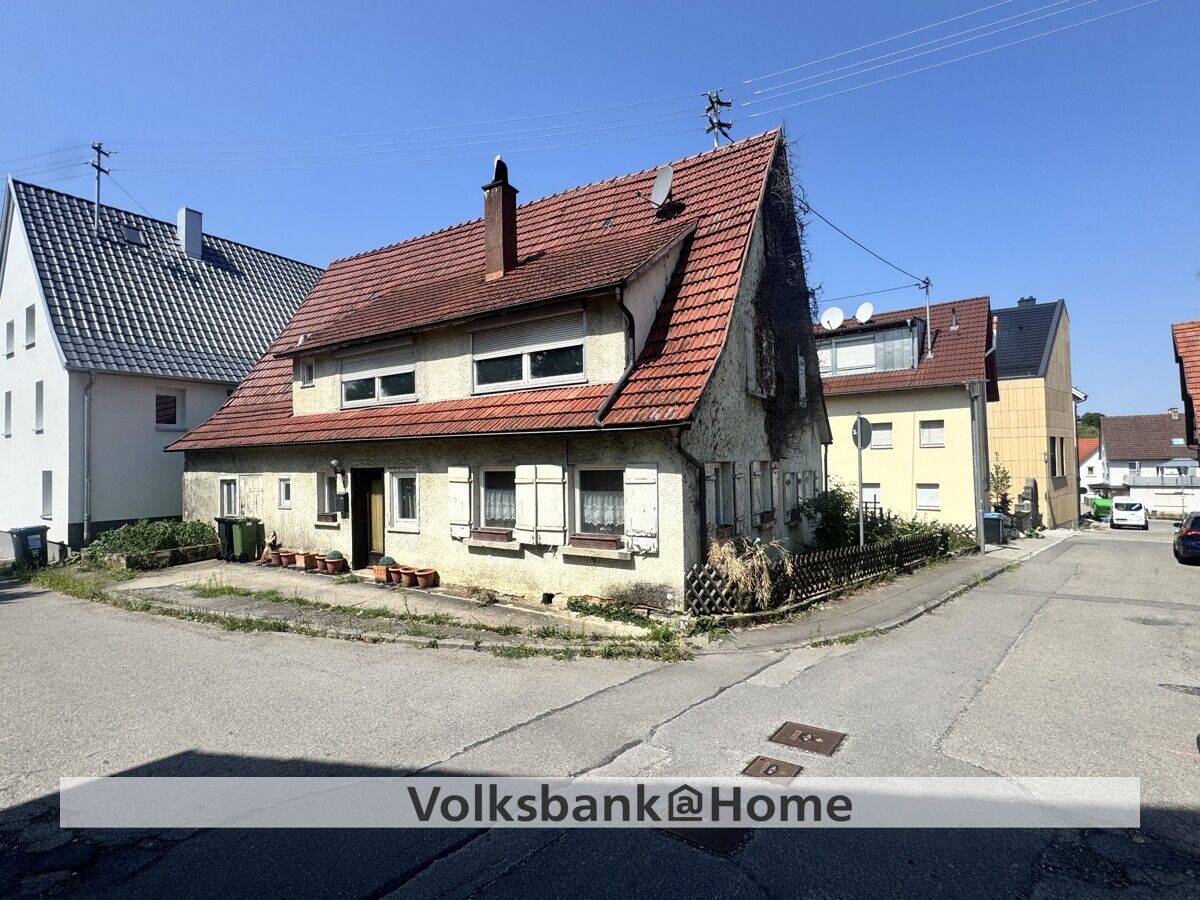 Sanierungsobjekt / Abrisshaus in Ortsmitte von Ofterdingen, 72131 Ofterdingen