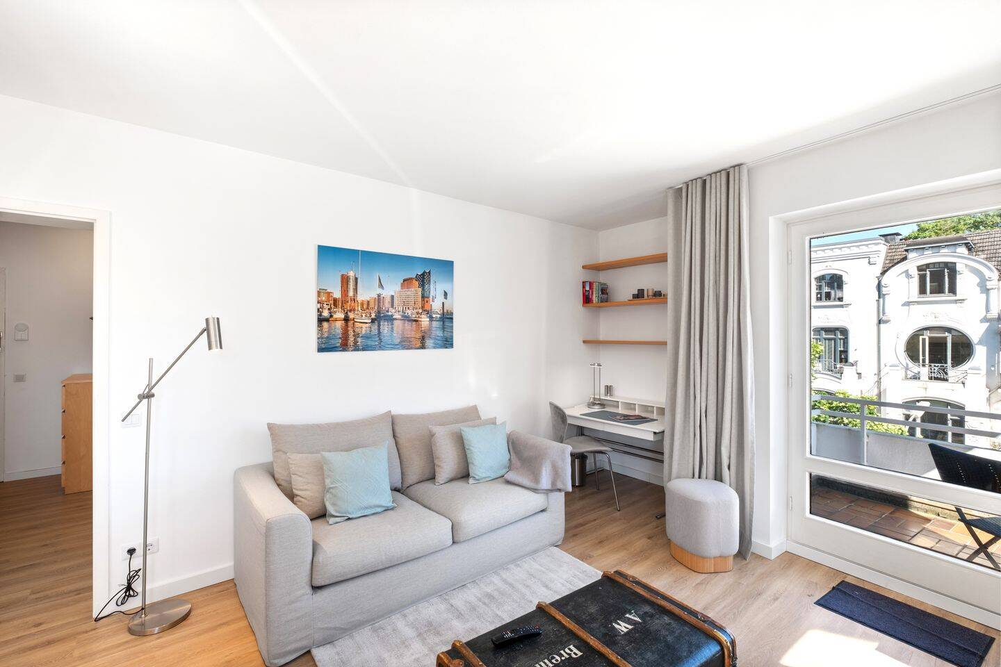 Voll möbliert: in top Lage – Alster und Mühlenkamp – mit eigenem Alster-Bootsanleger, 22085 Hamburg (Hamburg-Nord Barmbek-Süd Uhlenhorst)