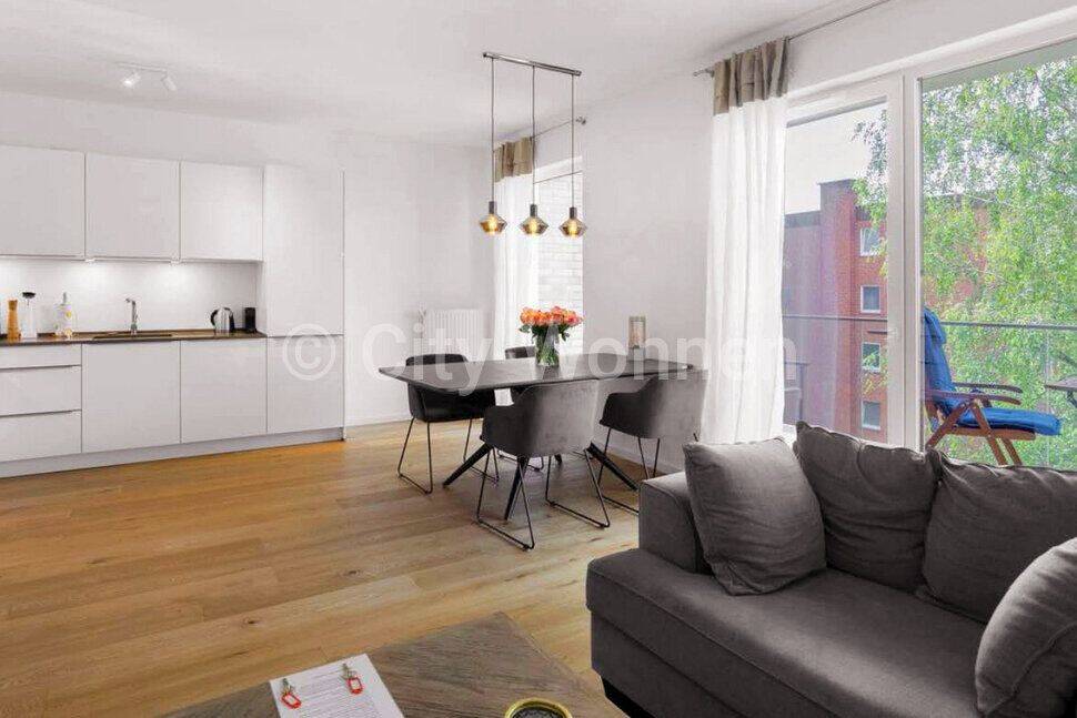 Schöne, möblierte 3-Zimmer-Neubauwohnung mit Balkon in Hamburg-Bramfeld, 22177 Hamburg (Wandsbek Bramfeld Steilshoop)