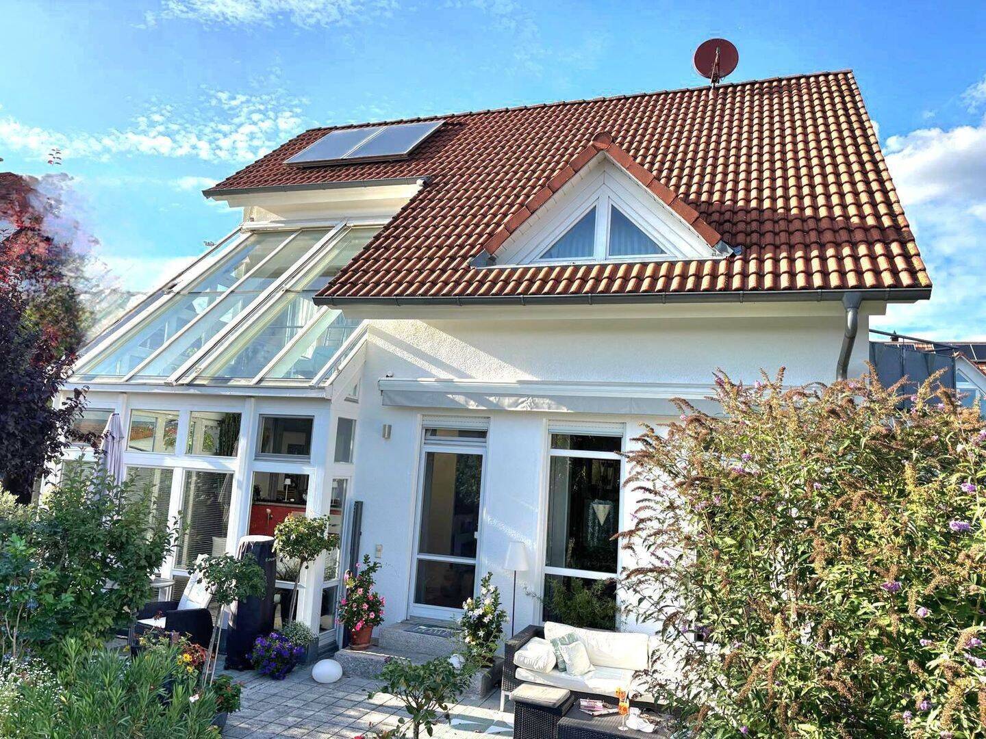Exklusives EFH mit großem Wintergarten, von privat zu verkaufen, 91086 Aurachtal