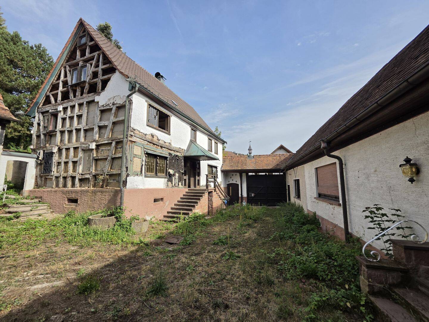 Für Individualisten und Investoren – Historische Hofreite im Fördergebiet mit enormem Potenzial, 64342 Seeheim-Jugenheim