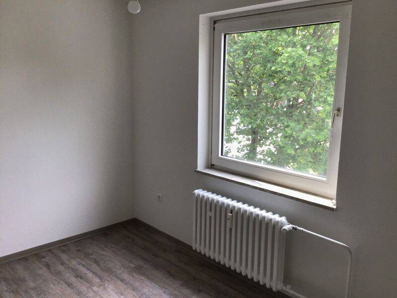 Wohn(t)raum: renovierte 3-Zimmer-Wohnung, 33689 Bielefeld (Dalbke Sennestadt)