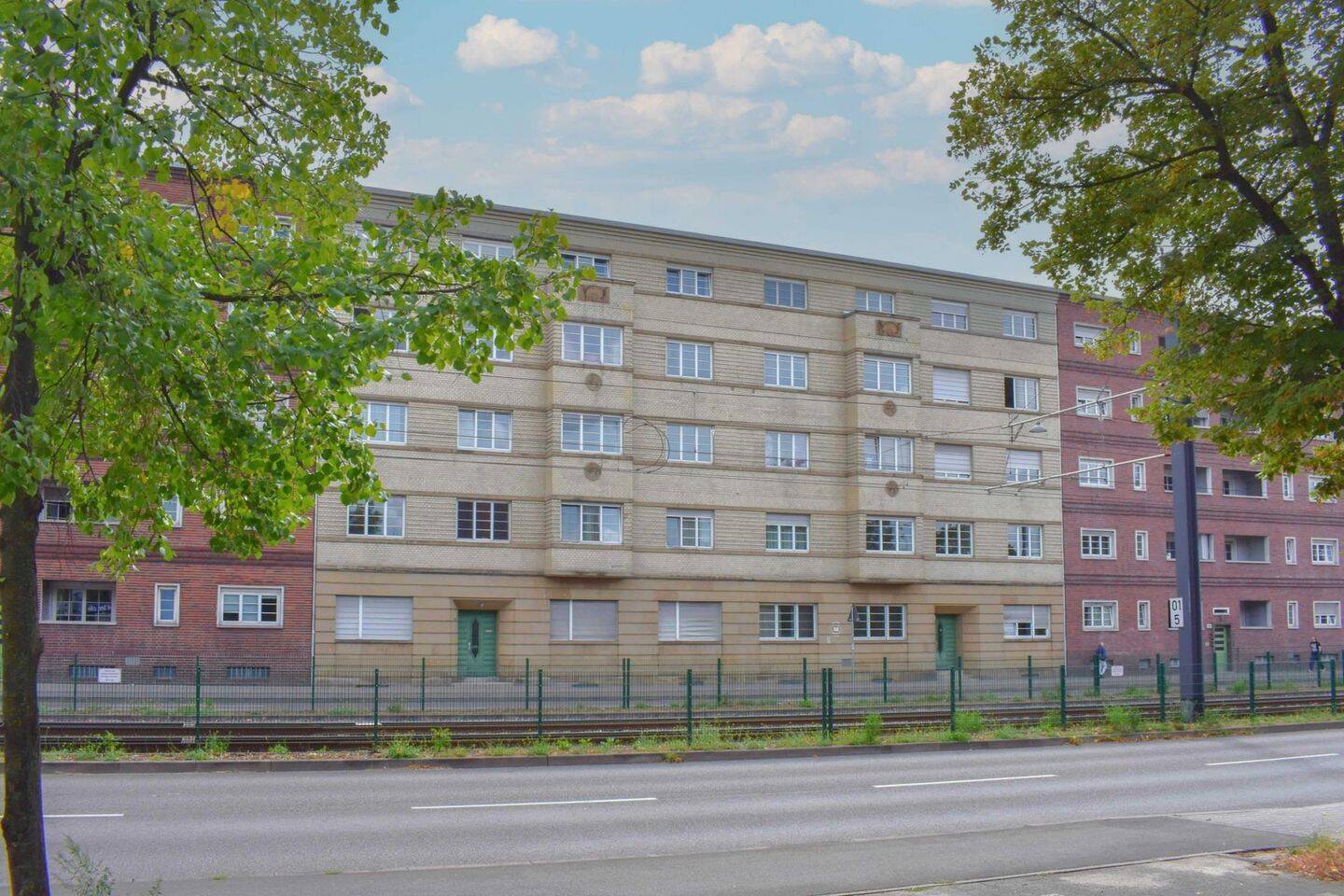 Historischer Charme, großzügiges Wohnen – 98 m² Eigentumswohnung mit Loggia & Stellplatz, 68167 Mannheim (Neckarstadt Wohlgelegen)