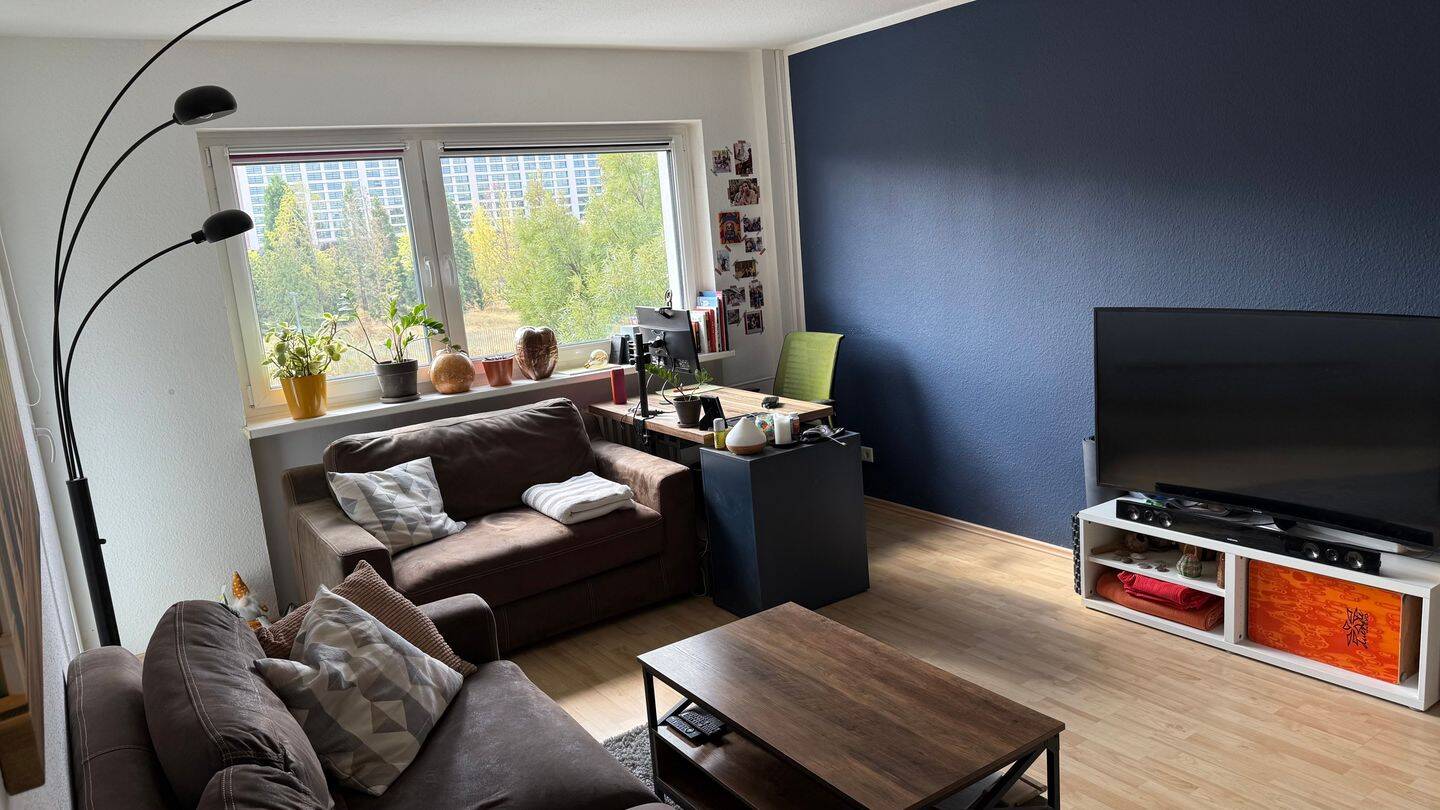 Untermiete: Möblierte 2-Zimmer-Wohnung in Frankfurt ggü. der EZB von Mitte November bis Ende März, 60314 Frankfurt am Main (Fechenheim Ostend)