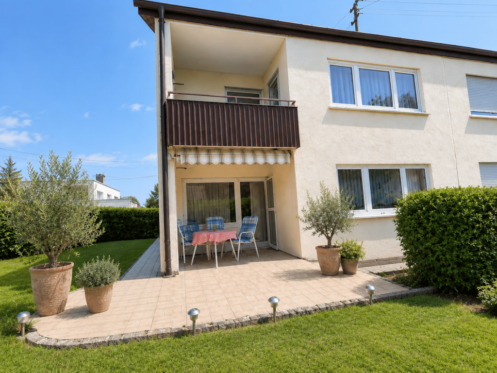 Omas kleines Häuschen! Gemütliche Doppelhaushälfte mit Terrasse & Garten!, 73333 Gingen an der Fils