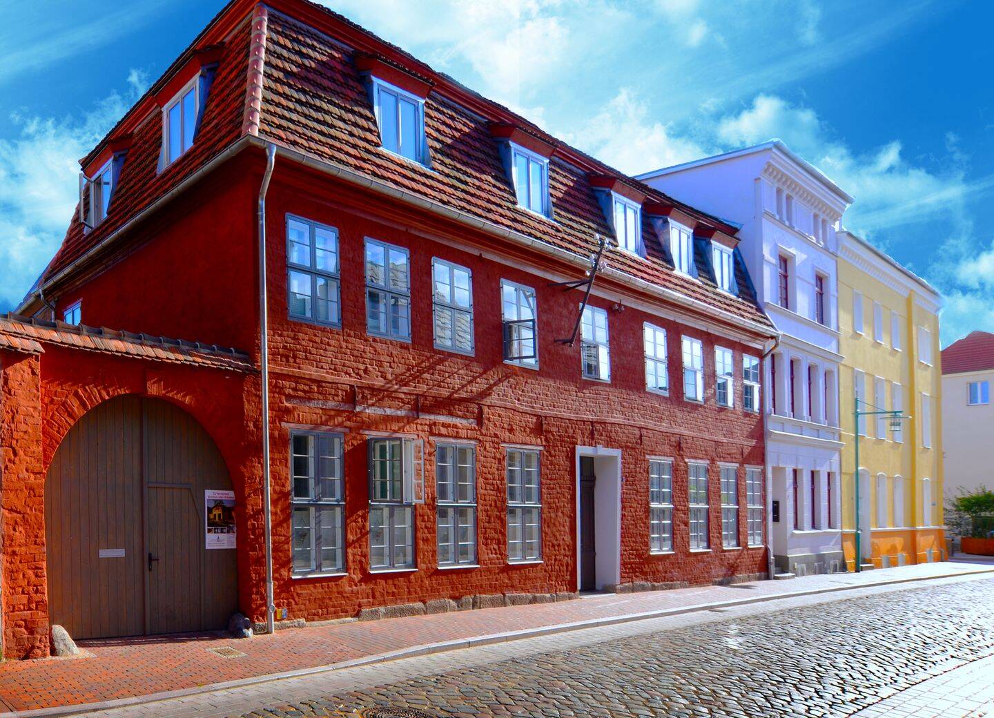 BUSCH-IMMOBILIEN ~ Terrassenwohnung mit Vollausstattung!, 18273 Güstrow