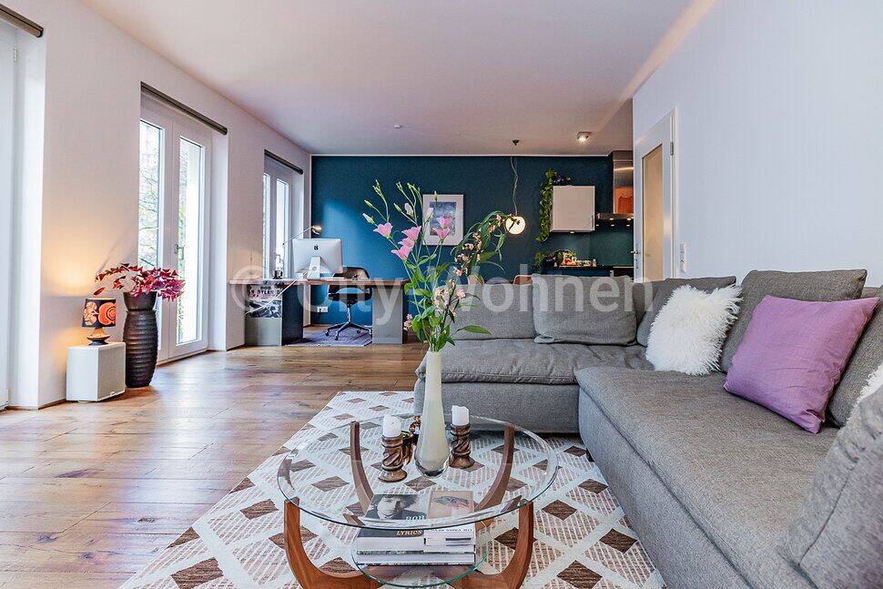 Stilvolle, ruhig gelegene 2 Zimmer Wohnung mit 2 Balkonen und Fahrstuhl in Hamburg-St.Pauli, 20359 Hamburg (Altona Altona-Altstadt Neustadt Sankt Pauli Sternschanze)