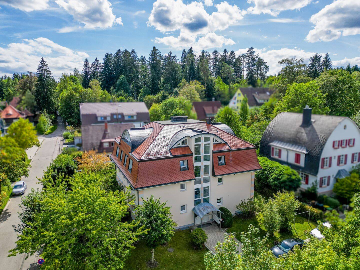 Großzügige 2-Zimmerwohnung mit TG-Stellplatz in ruhiger, naturnaher Lage, 78126 Königsfeld im Schwarzwald
