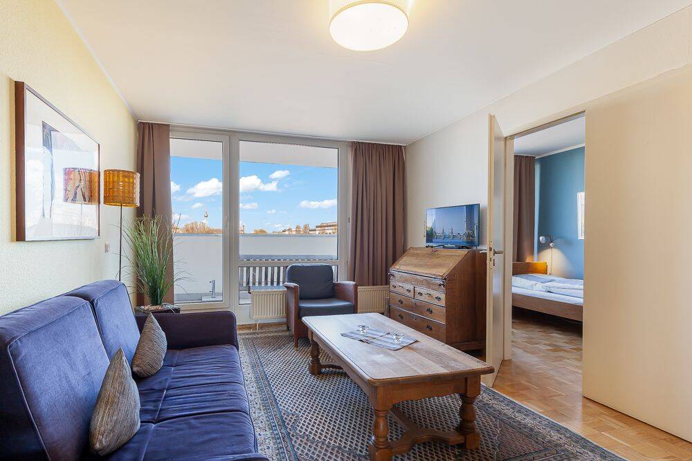 3-Zimmer-Neubauwohnung in der beliebten Kadiner Straße mit Weitblick über Berlin!, 10243 Berlin (Friedrichshain-Kreuzberg Friedrichshain)