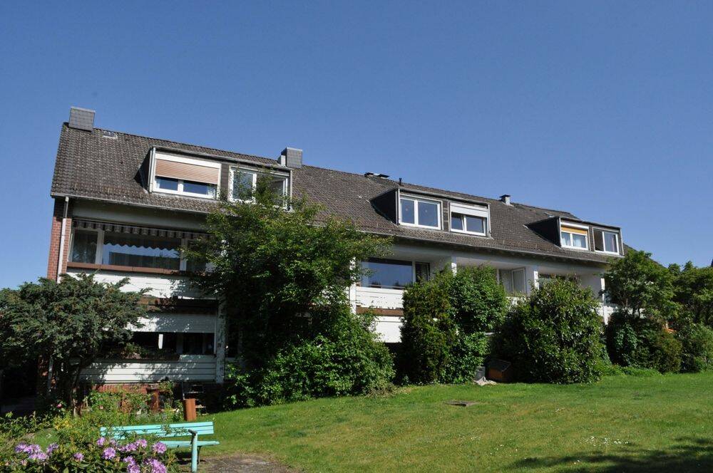 Freie und modernisierte 2-Zimmer-Eigentumswohnung in schöner Wohnsiedlung, 22527 Hamburg (Eimsbüttel Eidelstedt Lokstedt Stellingen)