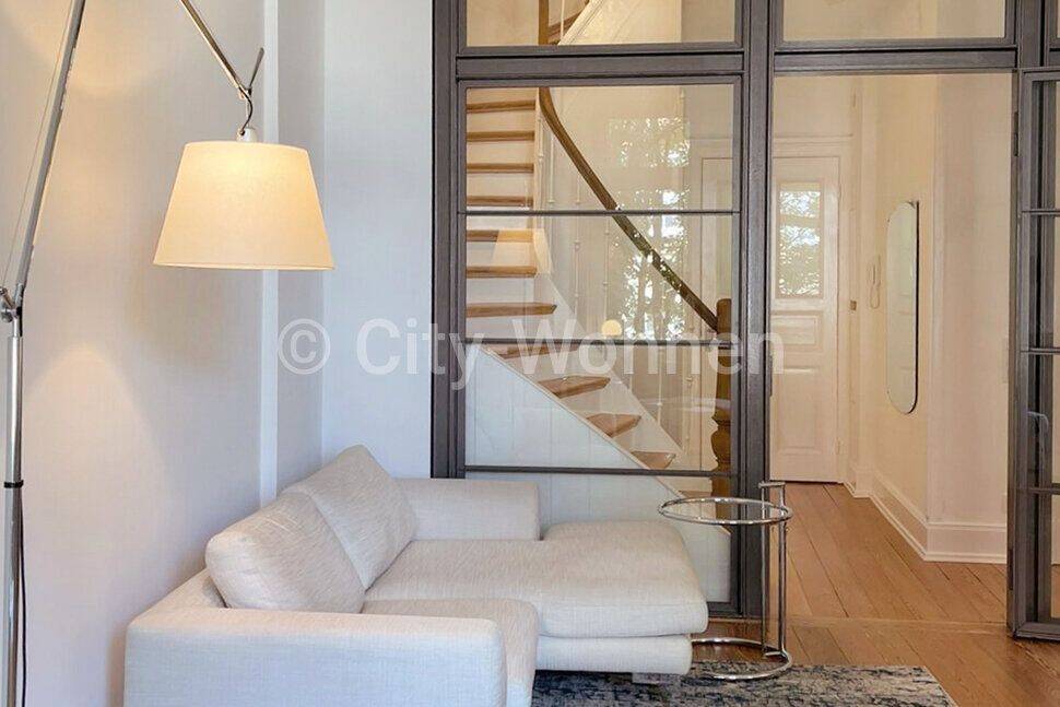 Exklusives Wohnen mit viel Komfort! Möblierte Maisonettewohnung mit Balkon und Parkplatz in Hamburg-Rotherbaum, 20146 Hamburg (Eimsbüttel Harvestehude Rotherbaum)