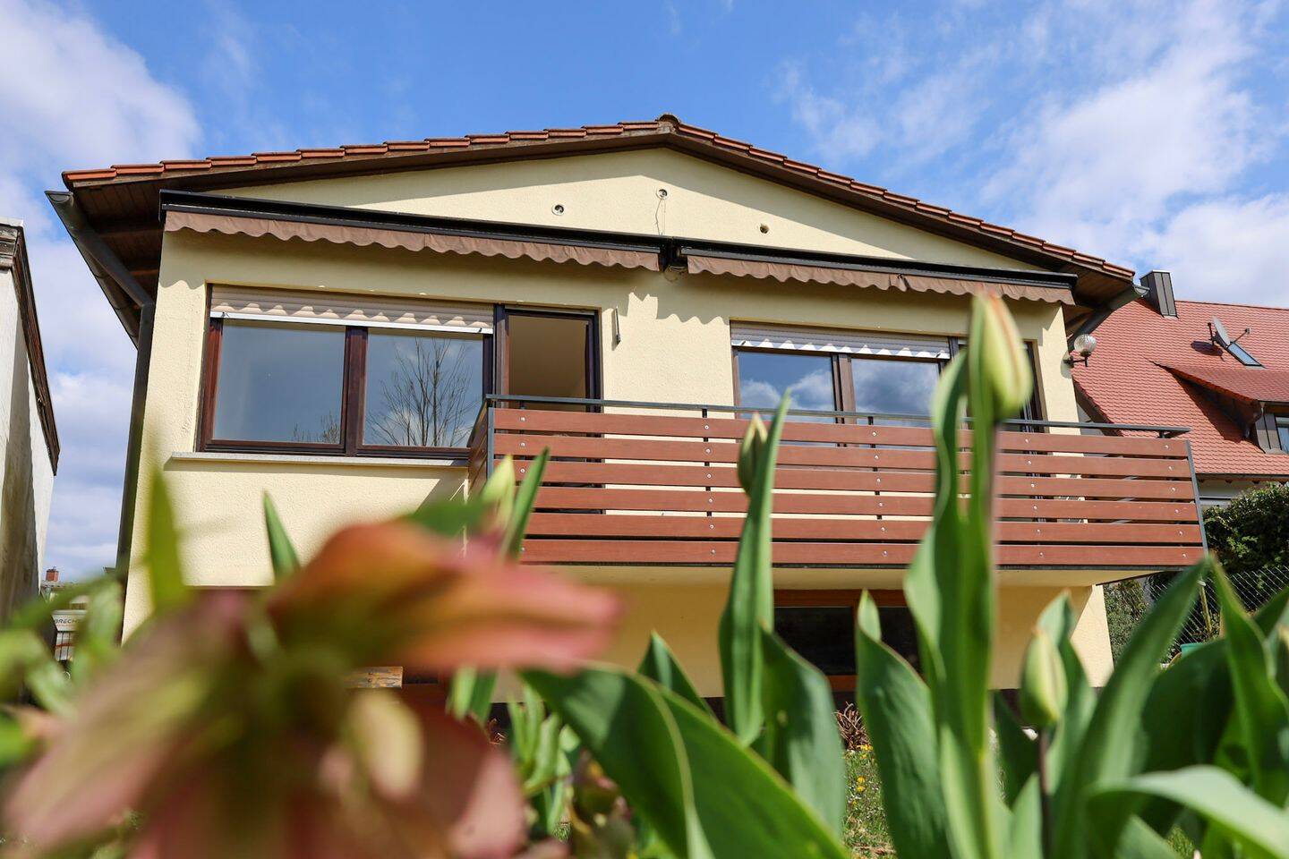 Lichtdurchfluteter Bungalow mit Balkon und Garten in Altensittenbach – frisch renoviert und bezugsfertig!, 91217 Hersbruck