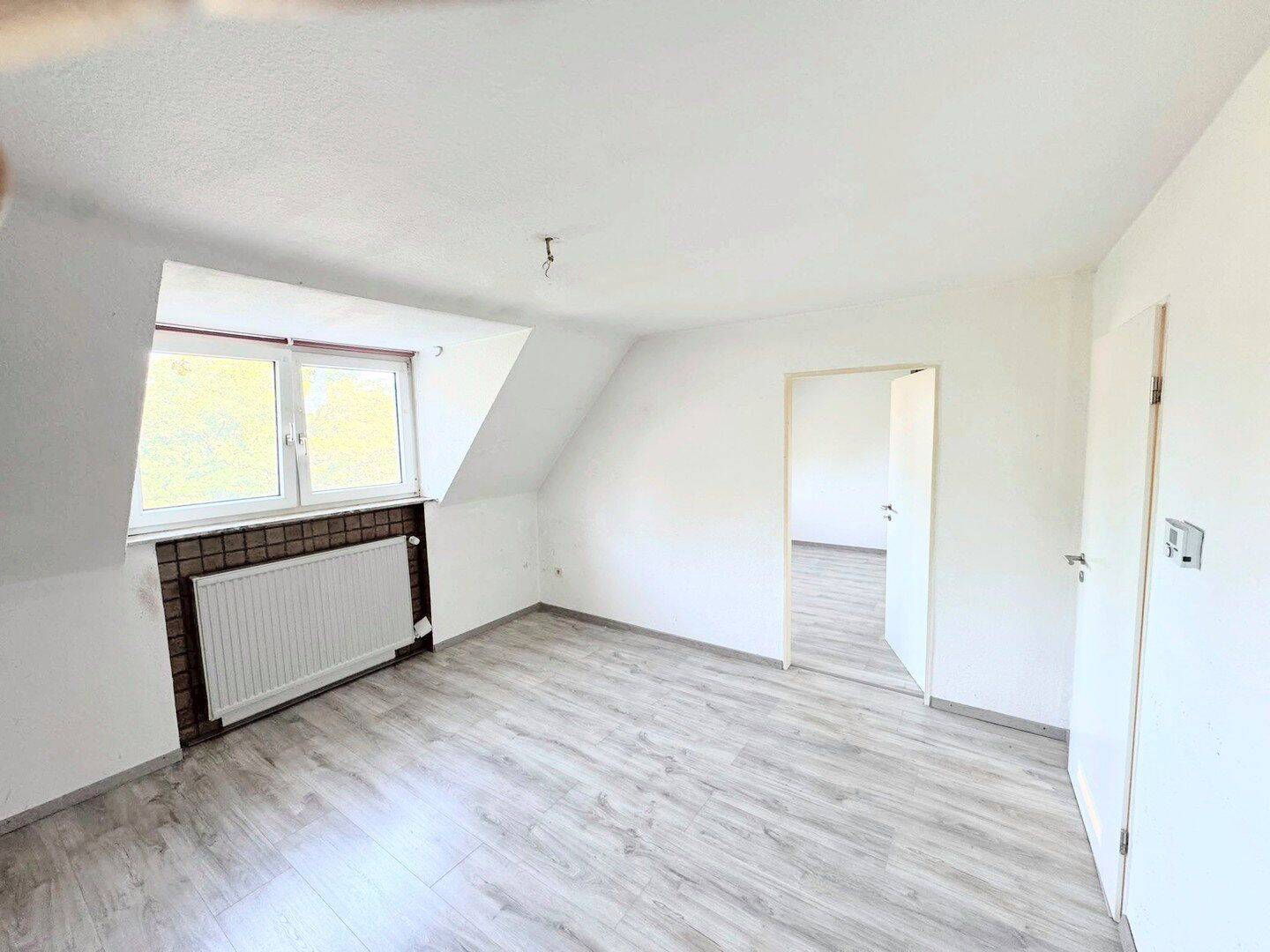 Gemütliche Wohnung mit Garten in ruhiger Sackgassenlage mit Küche, 44653 Herne (Baukau-West Crange Unser Fritz Wanne Wanne-Süd)