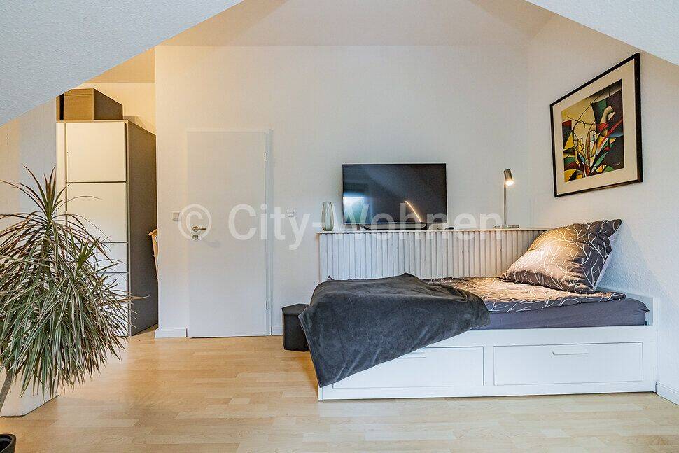 Möbliertes Appartement in Gründerzeitvilla in Hamburg-Ohlsdorf, 22337 Hamburg (Hamburg-Nord Alsterdorf Ohlsdorf)
