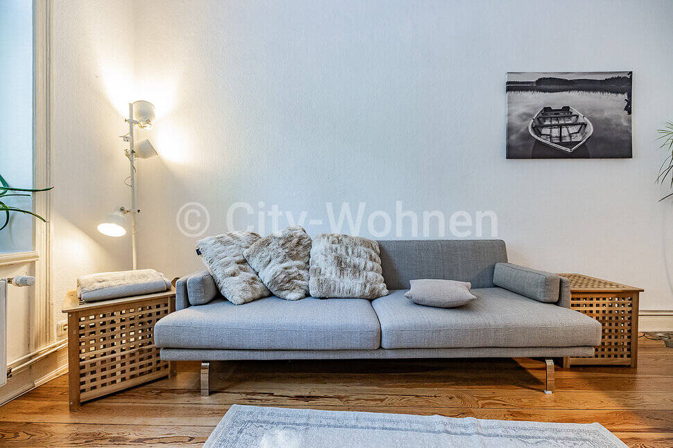 Gut ausgestattete 3-Zimmer-Altbauwohnung mit Pitchpineboden mitten in Hamburg-Eimsbüttel, 20255 Hamburg (Eimsbüttel Hoheluft-West Lokstedt Stellingen)