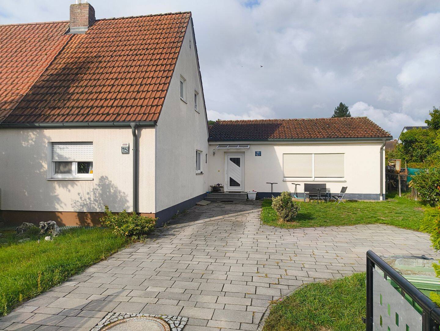DHH befristet auf 4 Jahre zu vermieten, 93057 Regensburg (Brandlberg-Keilberg Konradsiedlung-Wutzlhofen Reinhausen Sallern-Gallingkofen)