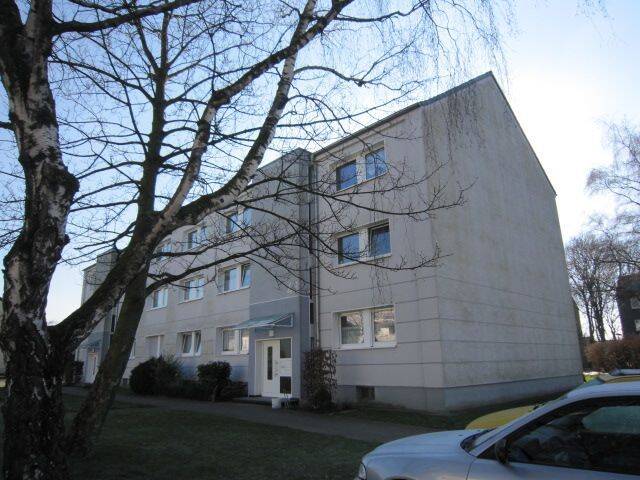 gepflegte 3,5 Zimmerwohnung in ruhiger Lage, 47167 Duisburg (Marxloh Neumühl Obermarxloh Röttgersbach)