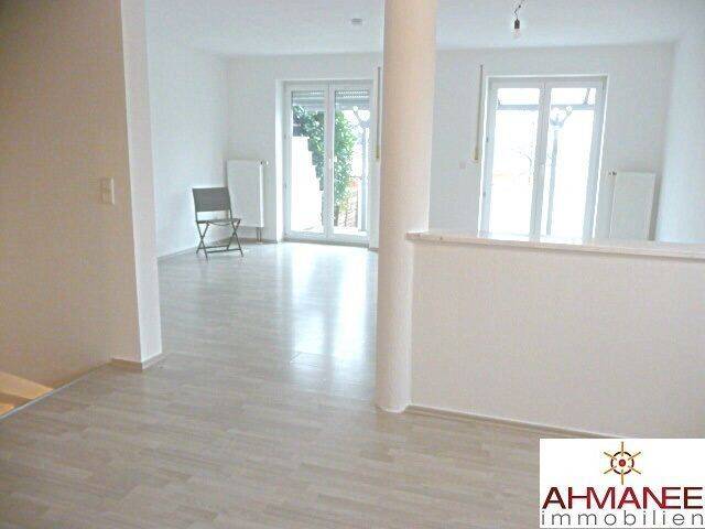 **Familienfreundliche DHH mit Garten in ruhiger Lage**, 92718 Schirmitz