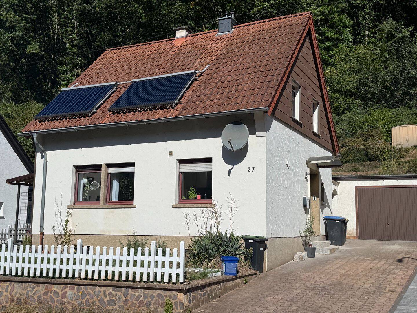 Gepflegtes Einfamilienhaus in bevorzugter Waldrandlage von Merzig, 66663 Merzig