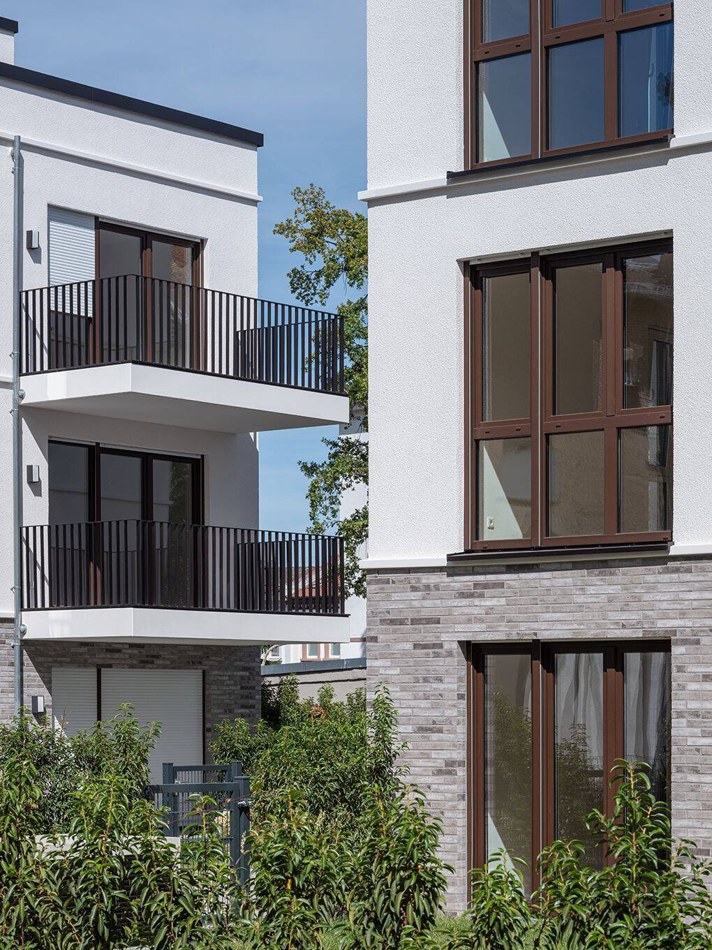 Neubau ohne warten: 3 Zimmer mit Südbalkon zum grünen Innenhof, Tageslichtbad und Wohnküche, 63069 Offenbach am Main (Lauterborn Offenbach am Main Rosenhöhe)