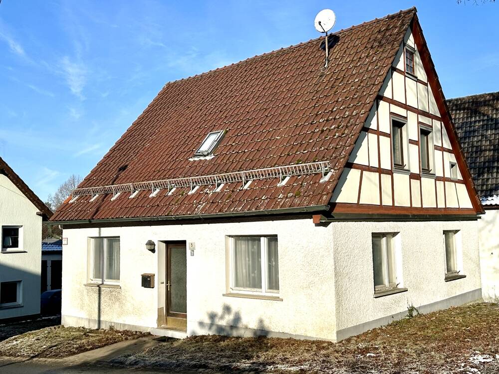 Charmantes kleines Einfamilienhaus mit Scheune! Sofort frei!, 96196 Wattendorf