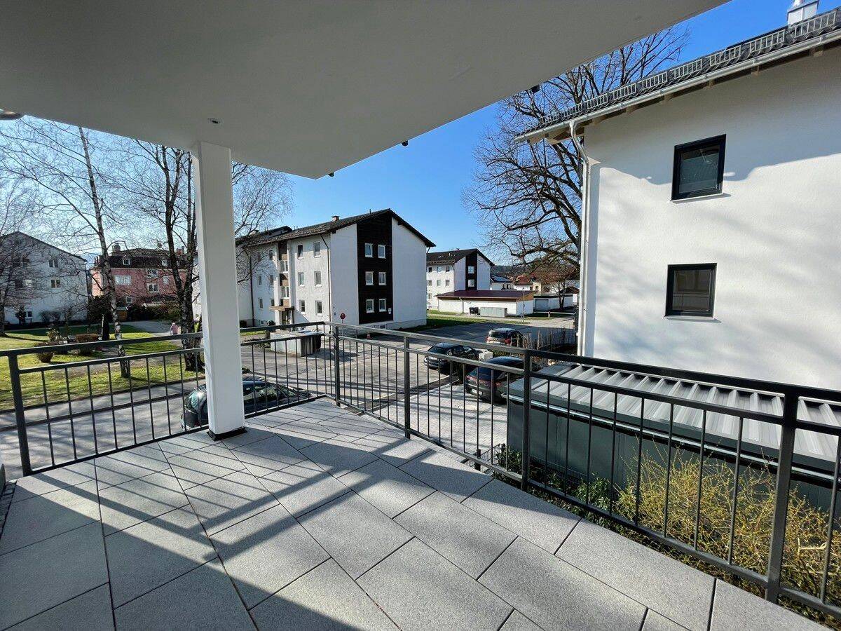 Neuwertige 2-Zimmerwohnung – in zentraler Lage, 82377 Penzberg