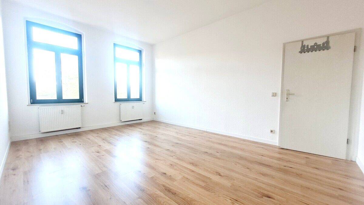Optimales Angebot für Studierende: Attraktive 1-Raum-Wohnung mit Tageslichtbad, 9130 Chemnitz (Hilbersdorf Sonnenberg Yorckgebiet Zentrum)