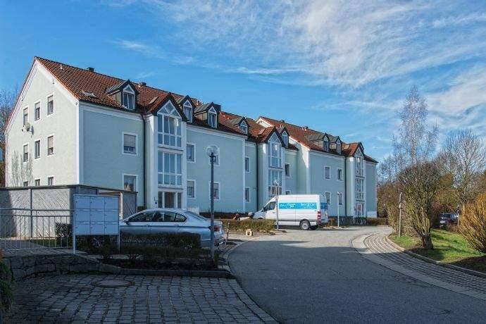Tolle 1 Zimmer Dachgeschoß Wohnung in der Heininger Str. 13 a, 94036 Passau (Abraham Haidenhof-Nord Haidenhof-Süd Heining Kohlbruck)