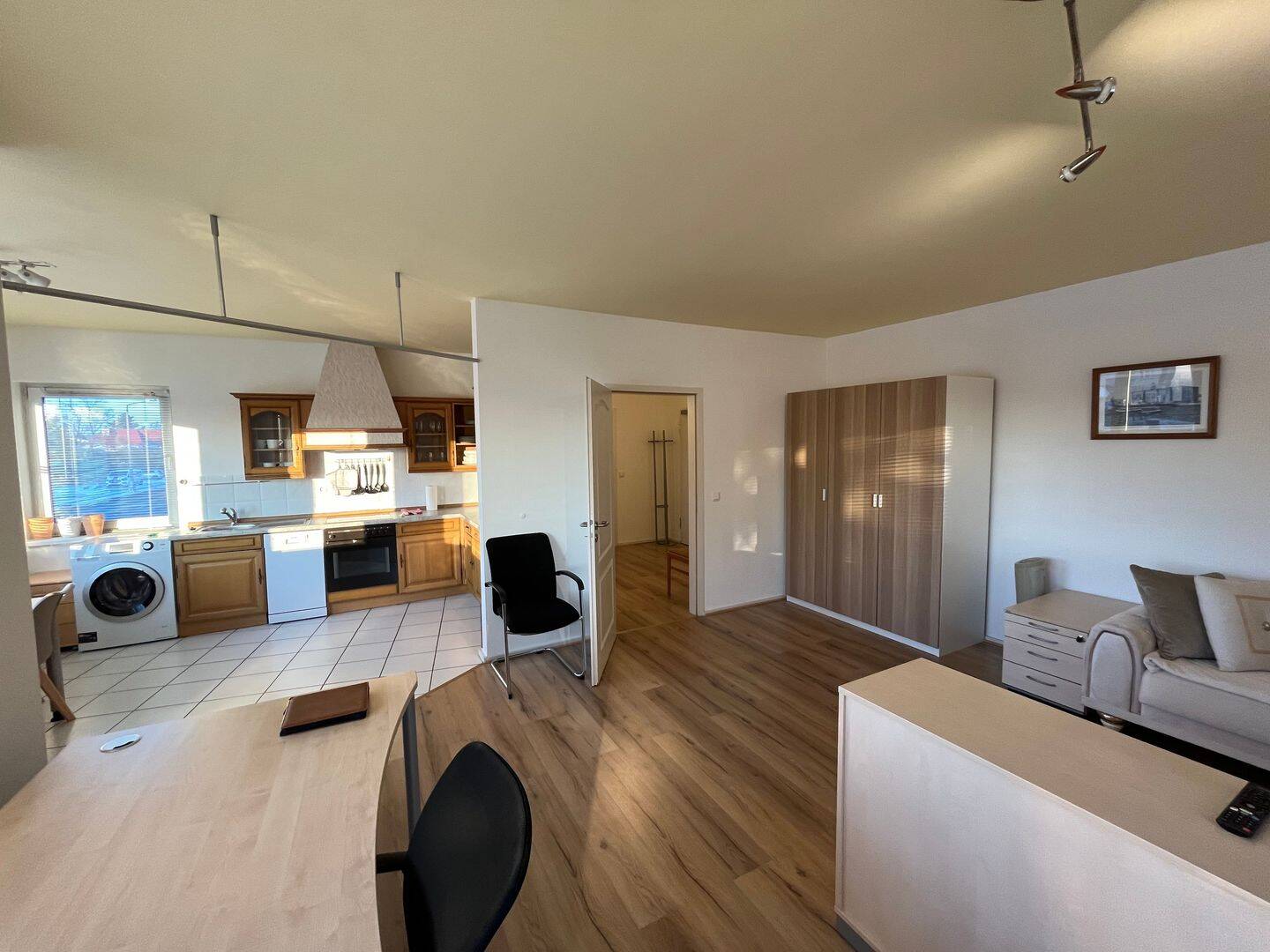 2-Zimmer Wohnung in Berlin möbliert, 12621 Berlin (Marzahn-Hellersdorf Hellersdorf Kaulsdorf)