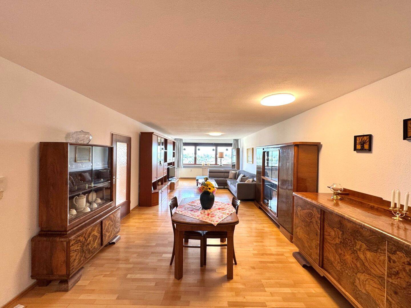 Barrierearme & bezugsfreie 3-ZKB-Wohnung mit Balkon, 76344 Eggenstein-Leopoldshafen
