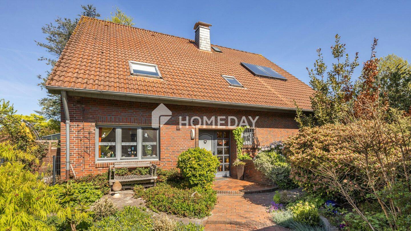 Großzügiges EFH mit Empore, Loggia, Sommergarten, großem Grundstück und Garage in Fedderwarden, 26388 Wilhelmshaven